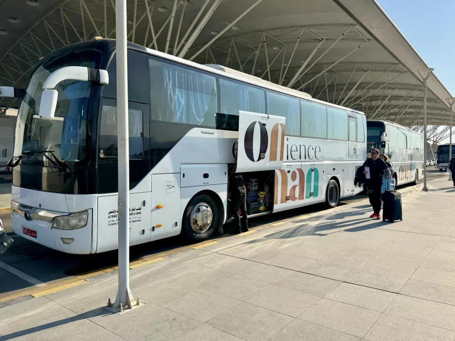 Shuttlebusser for reisebyråets kunder