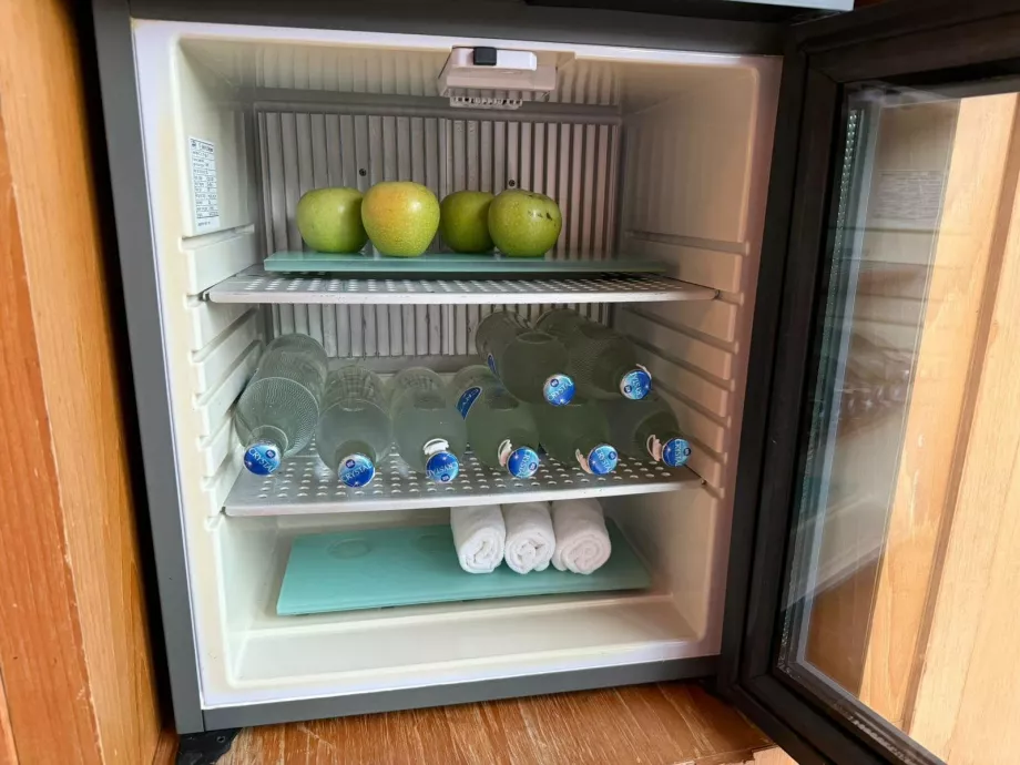 Gratis vann, håndklær og epler i treningsstudioet