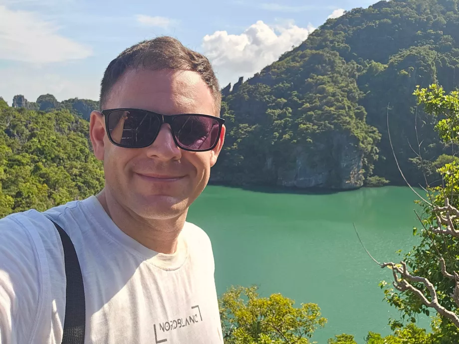 Jeg ved Emerald Lake