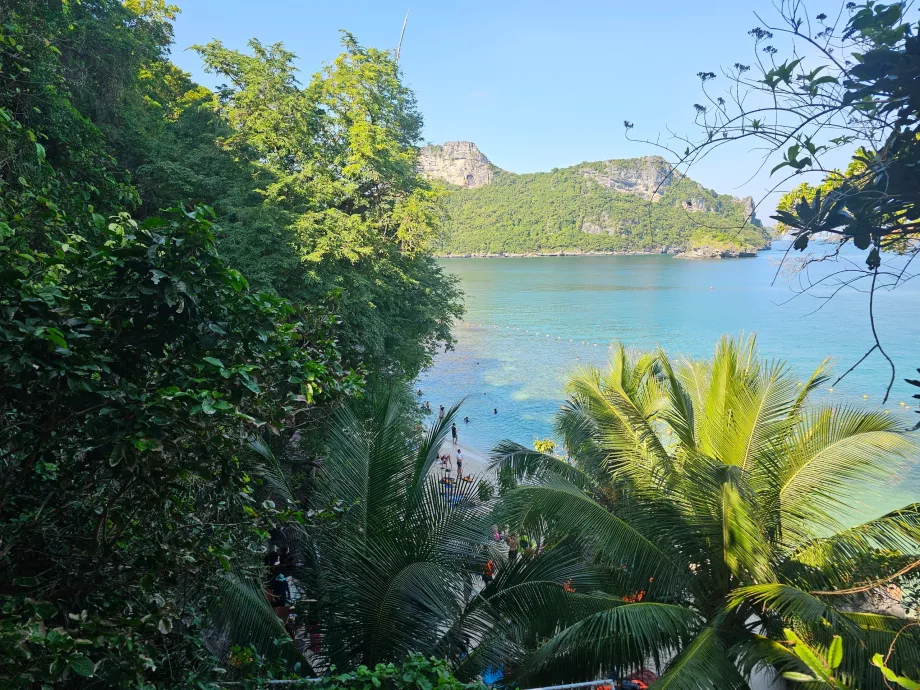 Utsikt på vei til Emerald Lake