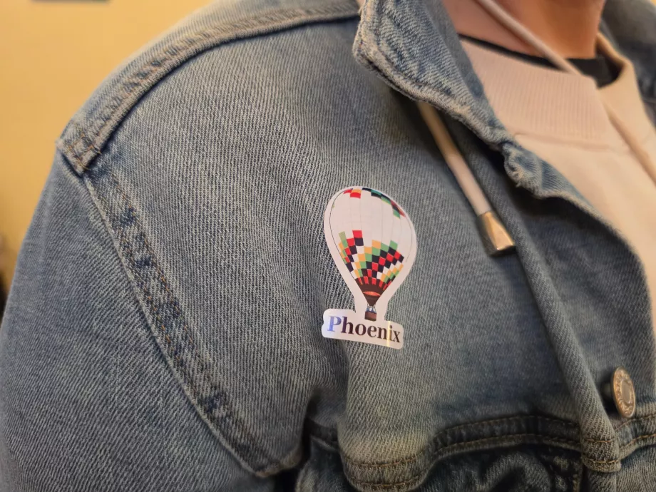 Klistremerke med ballongen vi skal fly