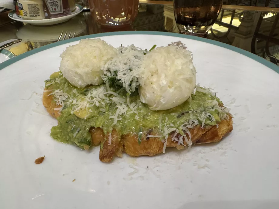 Frokost, avokado toast