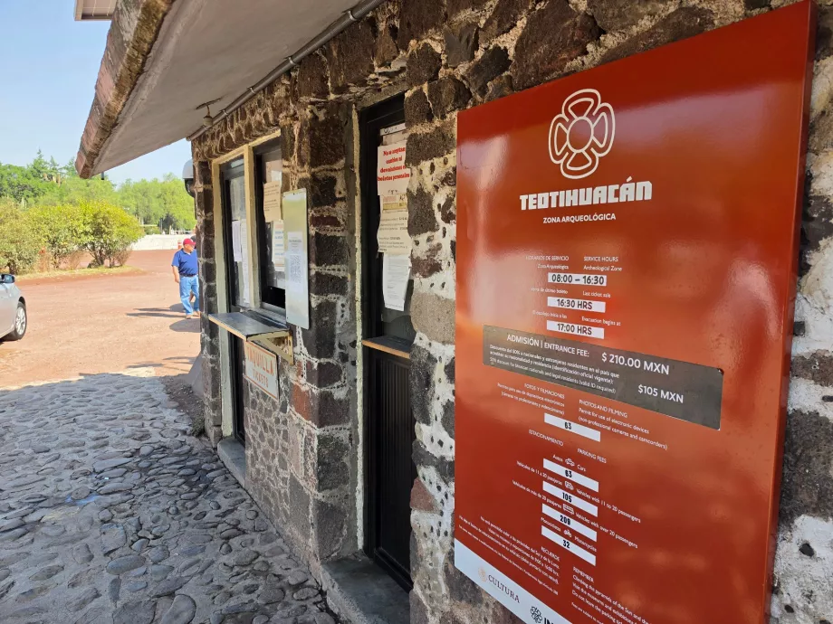 Priser og åpningstider i Teotihuacán