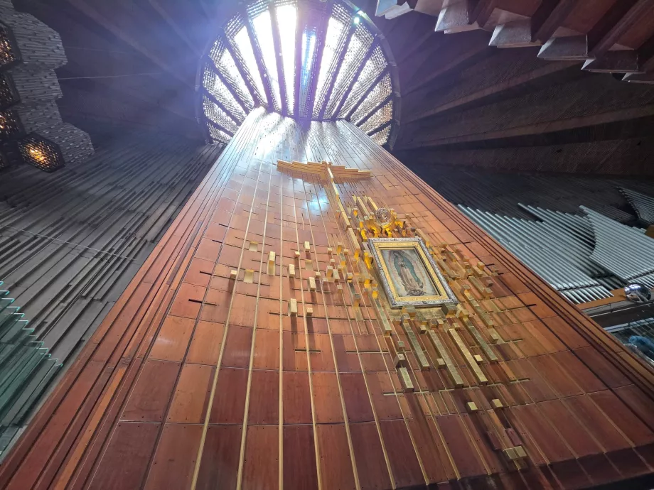 Interiør - Guadalupe-basilikaen