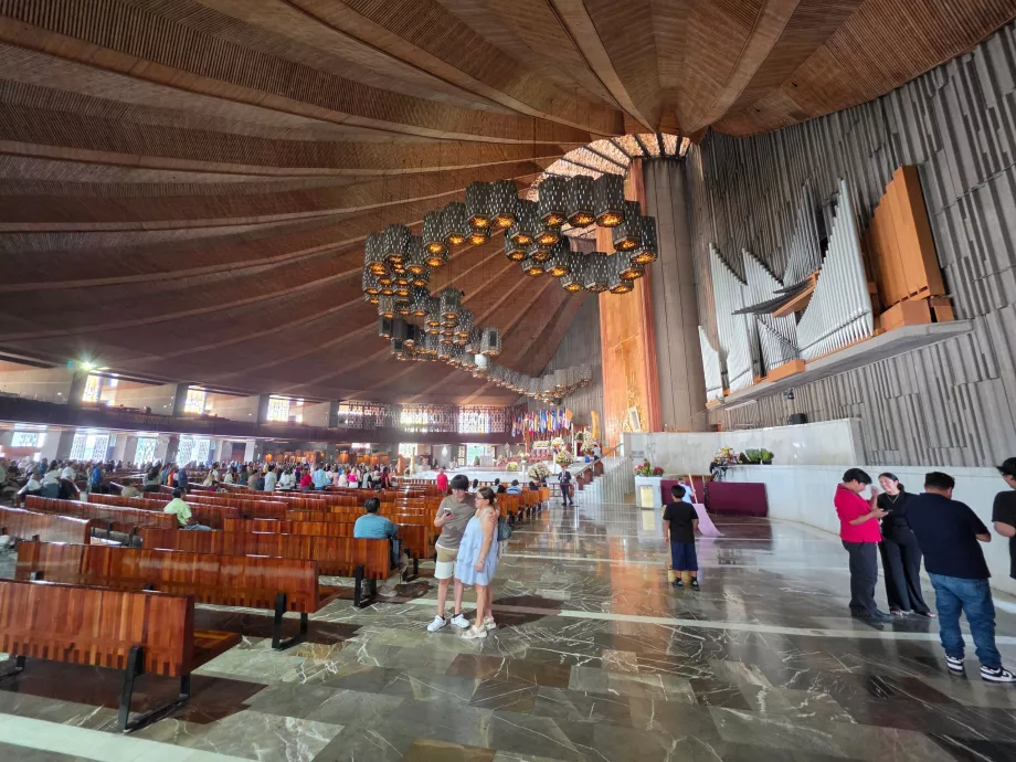 Interiør - Guadalupe-basilikaen