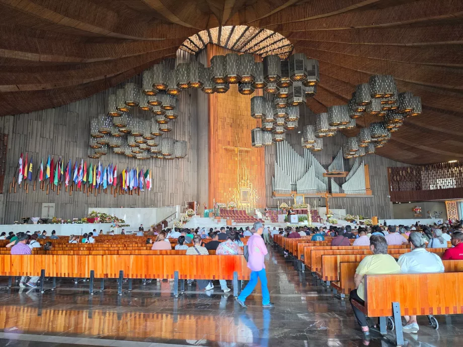 Interiør - Guadalupe-basilikaen
