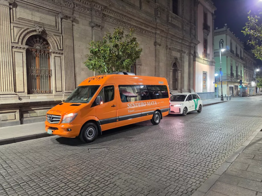 Minibussen vår