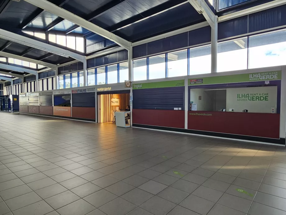 Leiebil i Pico flyplass terminal