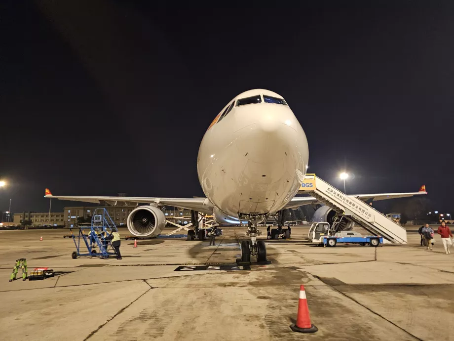 Flyet etter ankomst til Beijing