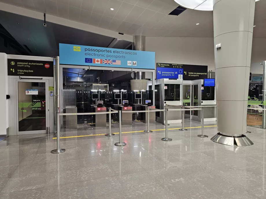 Passkontroll ved avreise utenfor Schengen-området