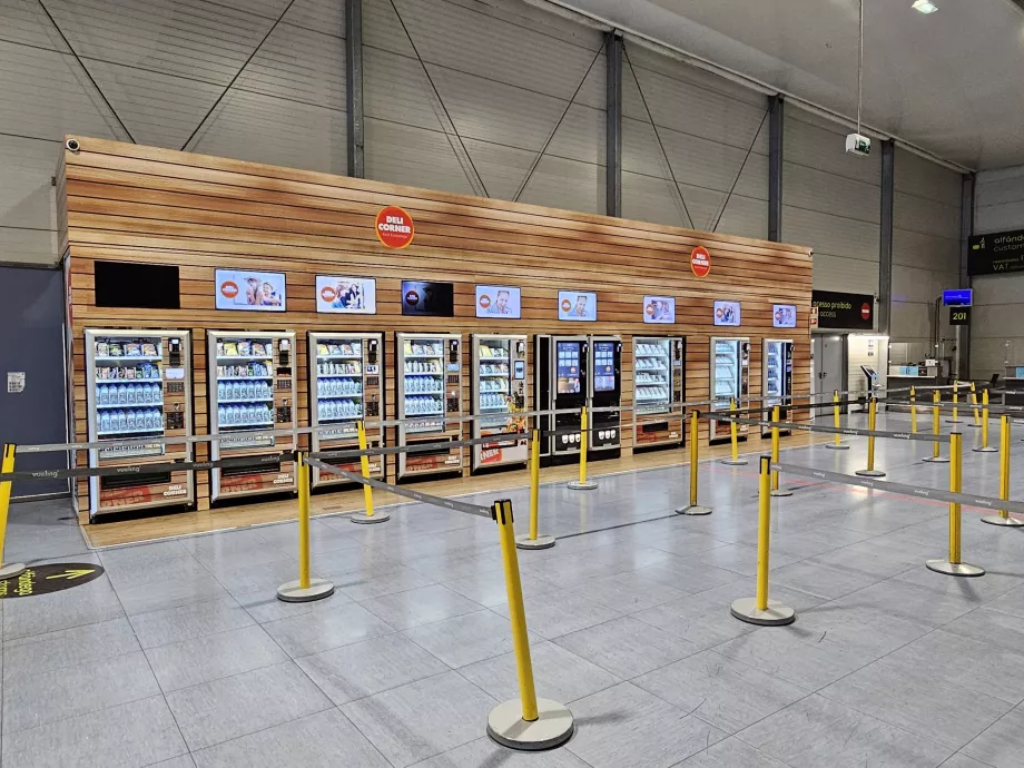 Salgsautomater på Terminal 2