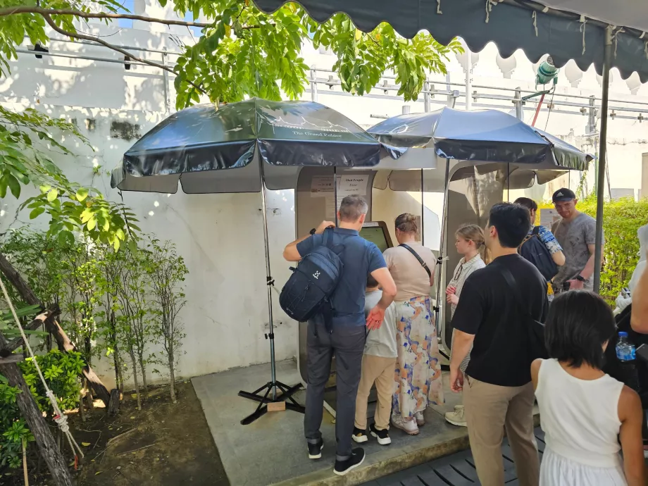 Grand Palace - automatiske kassaapparater