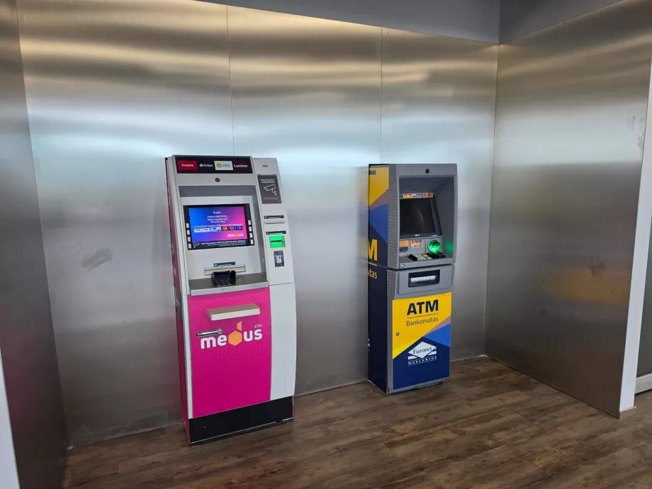 Minibank i ankomsthallen