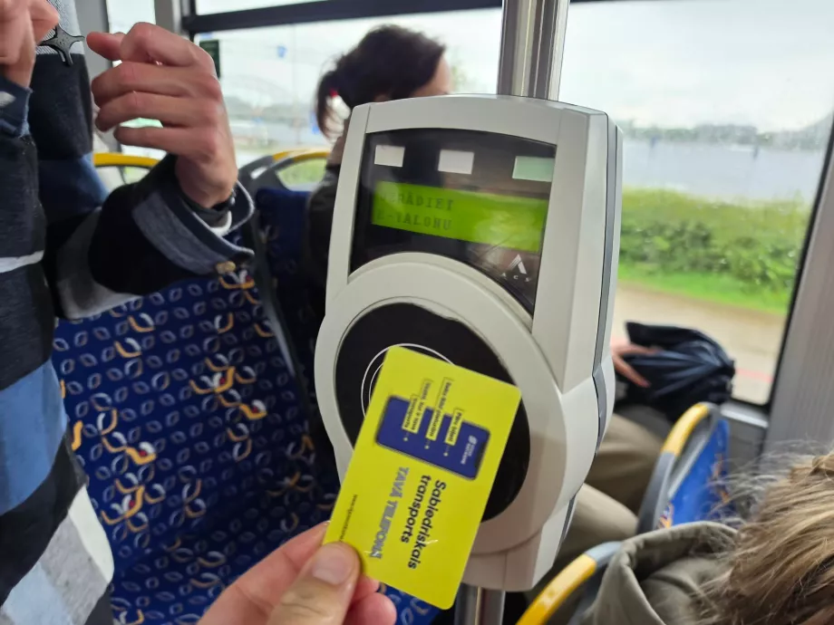 Bruk av billetten på bussen