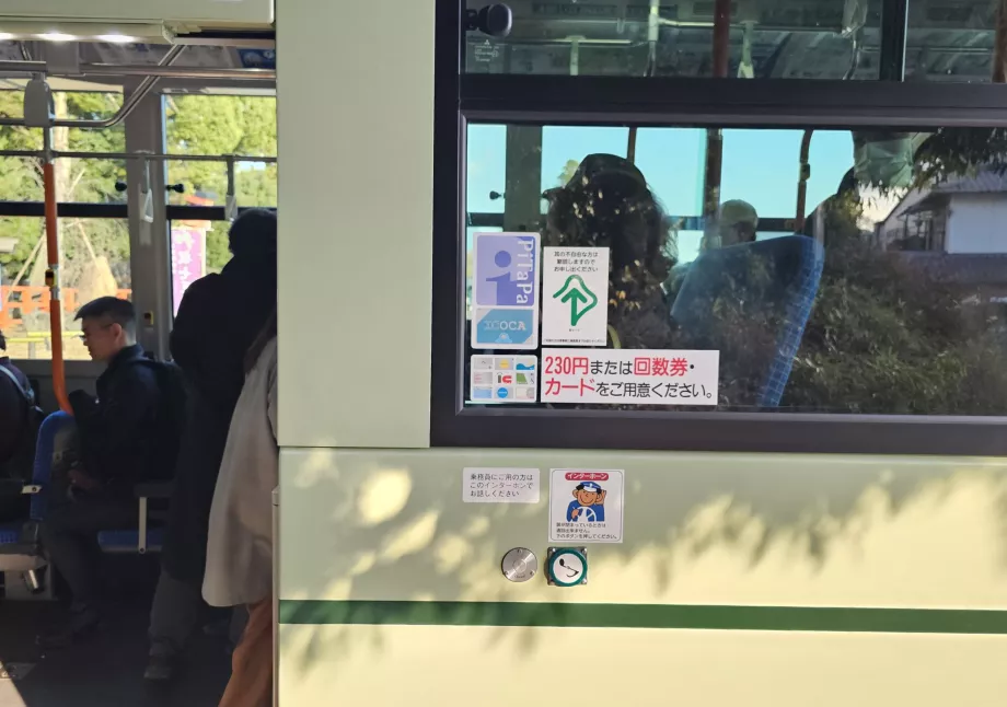 Informasjon om betalingsalternativer på bussen