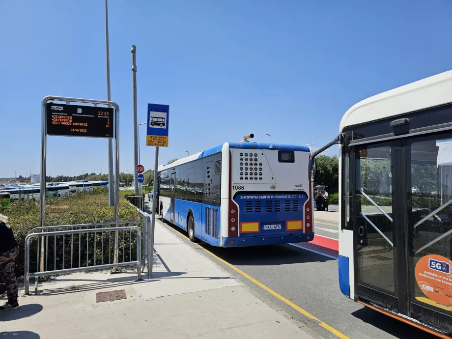 Bussholdeplass for offentlig transport