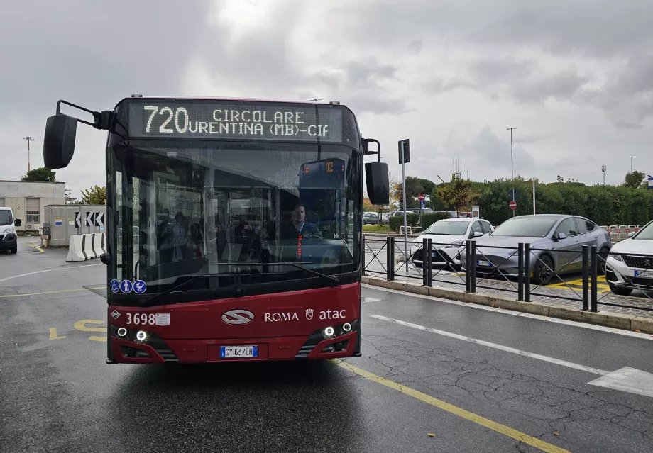 Bybuss nummer 720