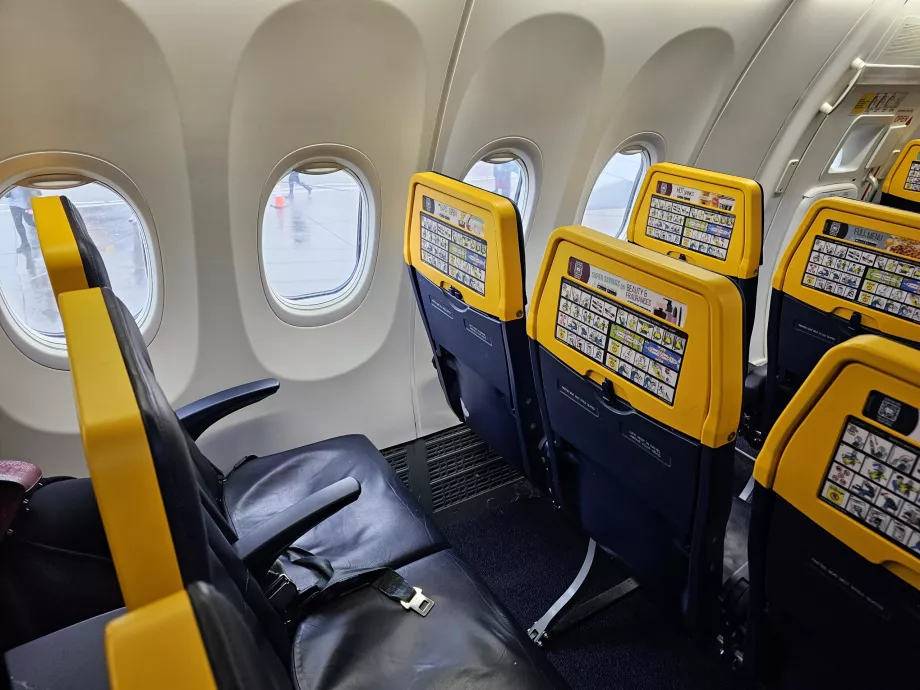 Ryanair-seter, Boeing 737 MAX 8