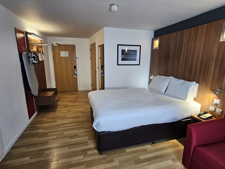 Ramada Encore, rom