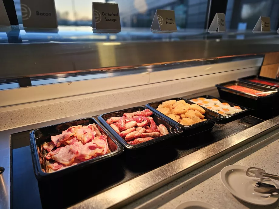 Ramada Encore, frokost