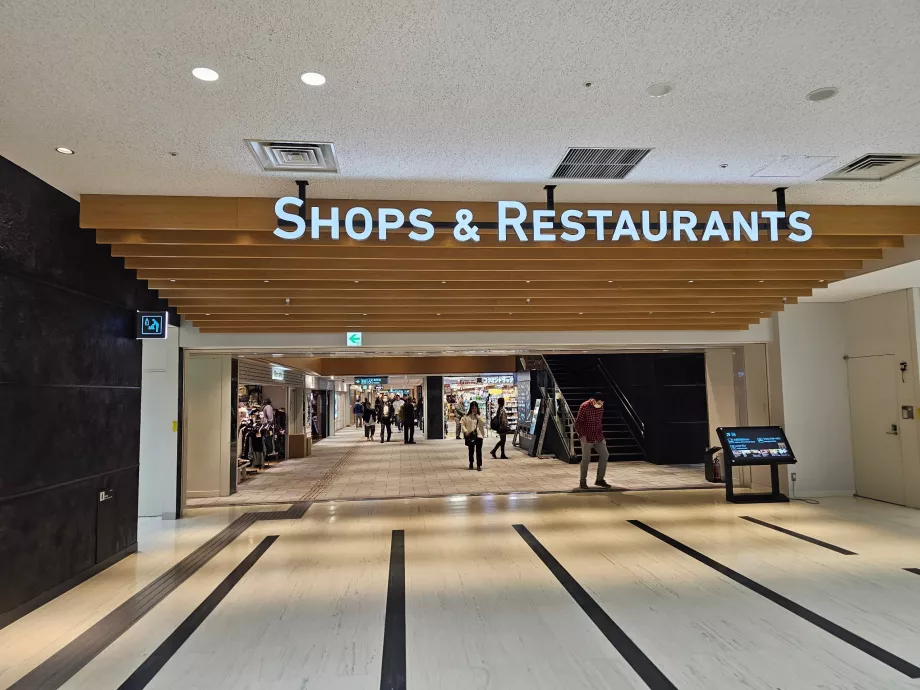 Butikker og restauranter i det offentlige området