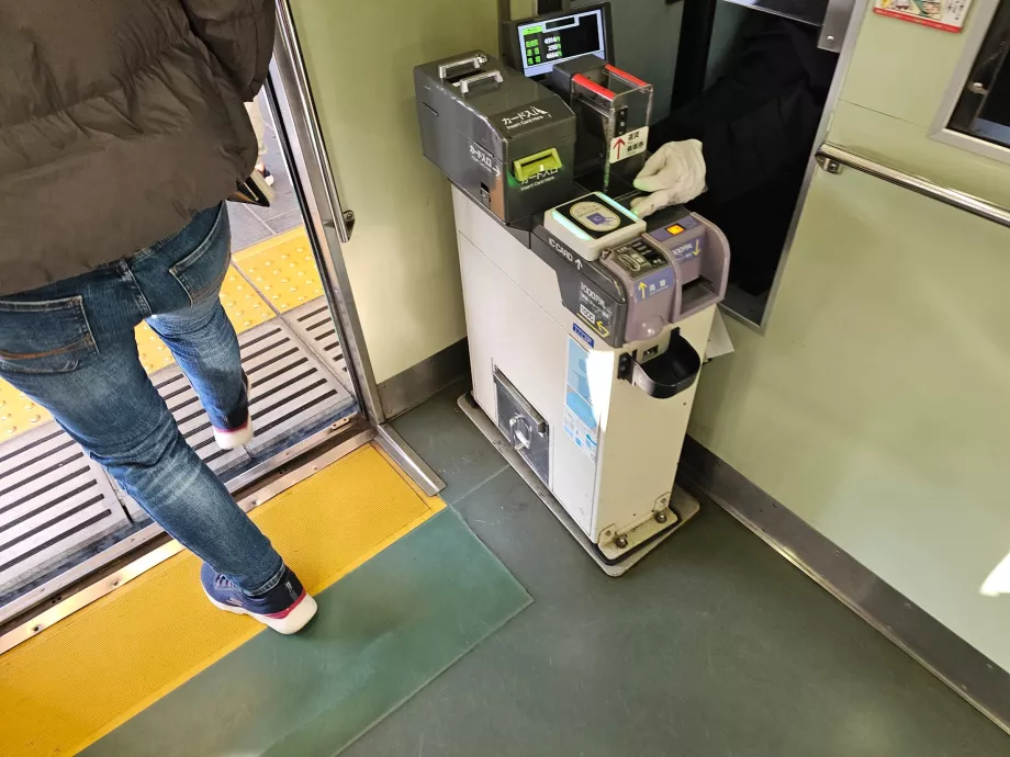 Betale trikkebilletten når du går av trikken