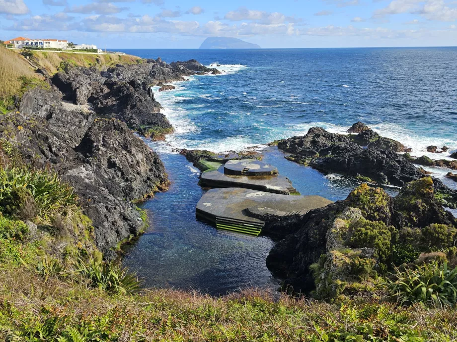Naturlige svømmebassenger i Santa Cruz