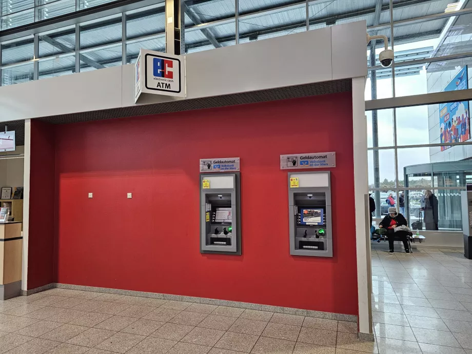 Minibank i ankomsthallen