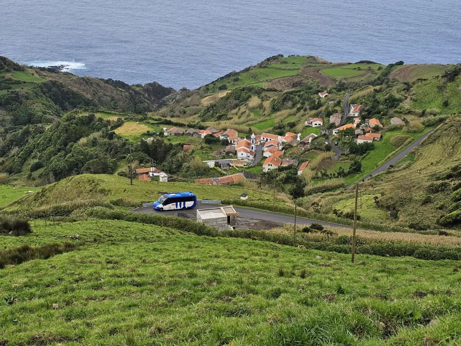 Buss over Lajedo landsby