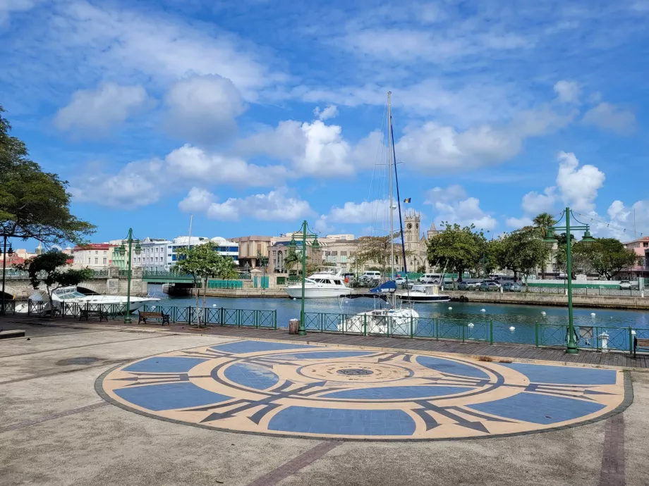 Uavhengighetsplassen