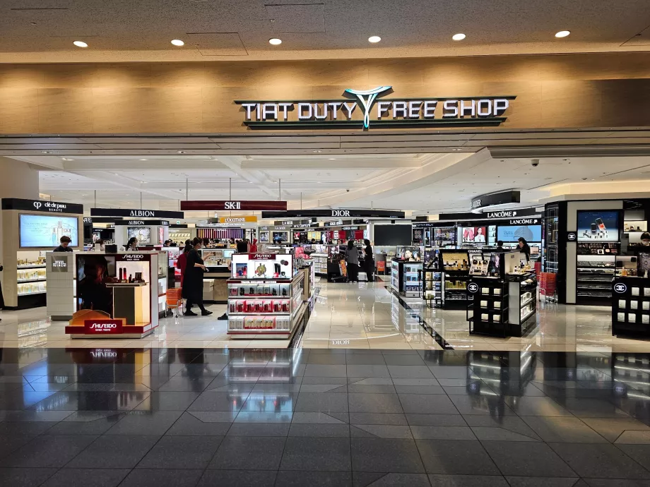 Butikker i transittområdet i terminal 3