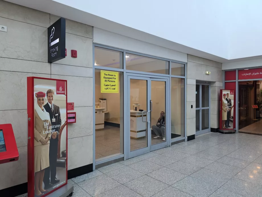 Røykerom, transittseksjonen, terminal 2