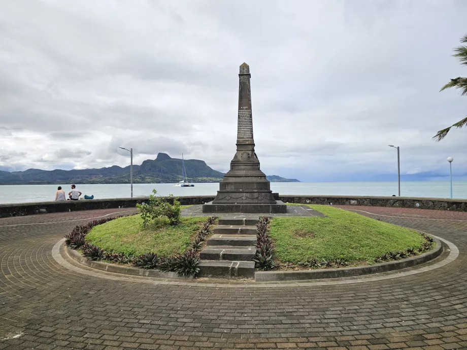 Monument over sjøslaget ved Mahebourg