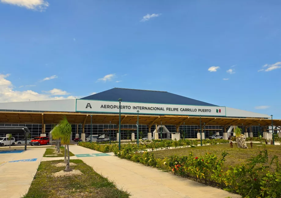 Tulum lufthavn, terminal TQO