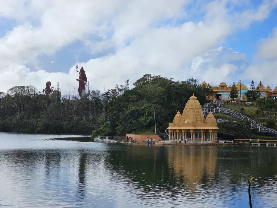 Innsjøen Grand Bassin