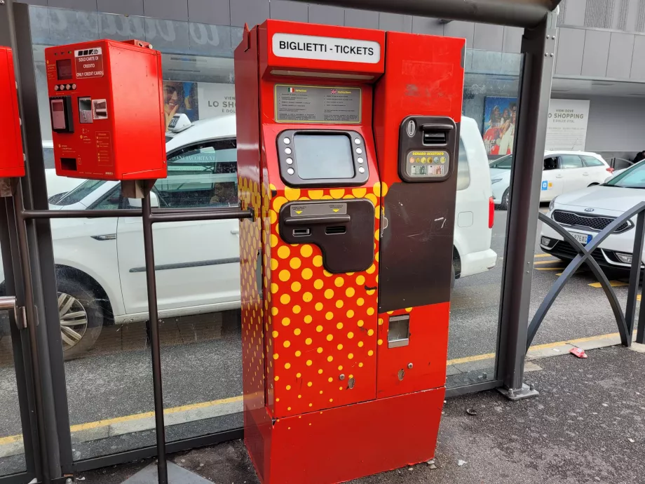 Billettautomat fra Bergamo transportselskap