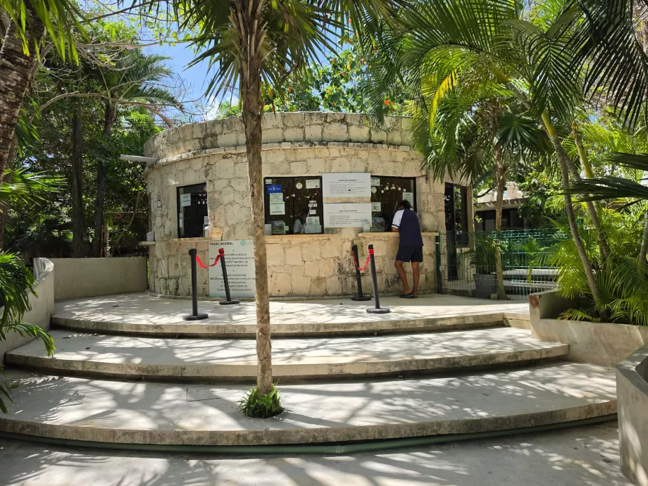 Billettkontor for Akumal Beach