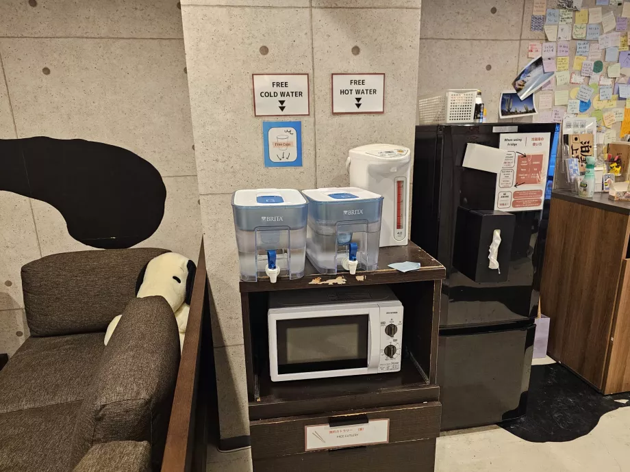 Vann og mikrobølgeovn