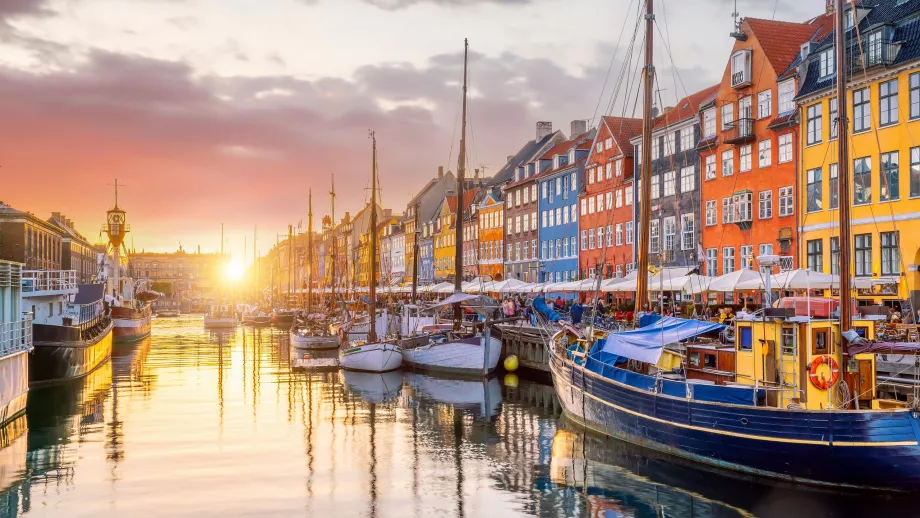 Solnedgang i Nyhavn