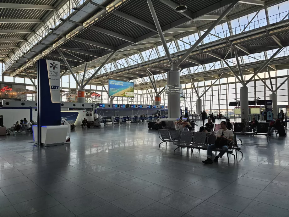 WAW flyplassterminal