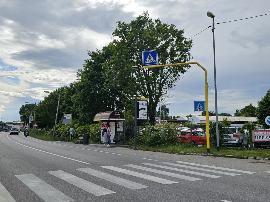 Stopp Tessera, Triestina i retning Venezia og Mestre