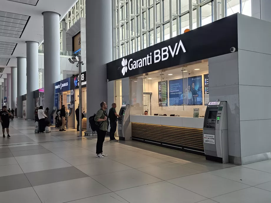 Banker og minibanker med bedre uttaksvilkår