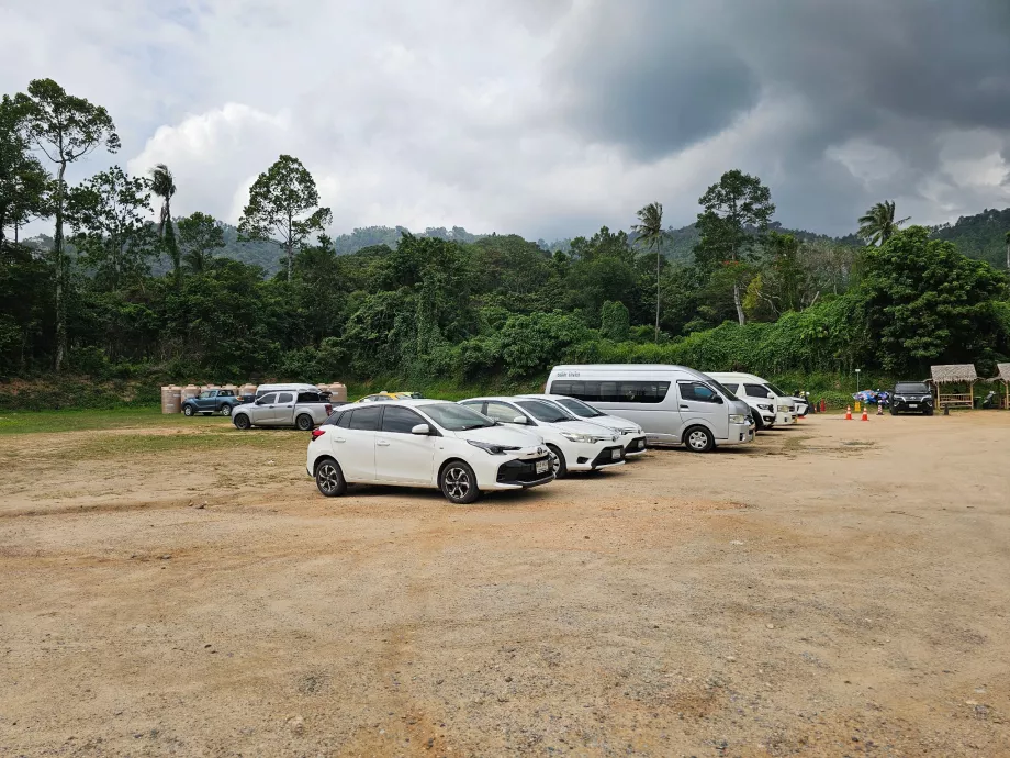 Parkering under overlappingssteinene