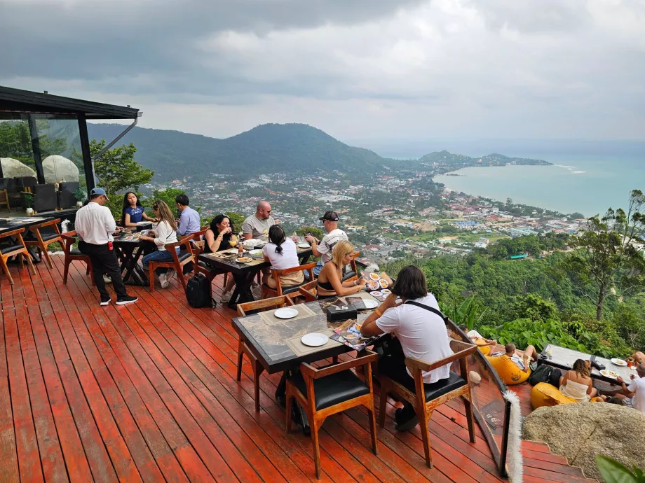 Restaurant på Overlap Stone 2