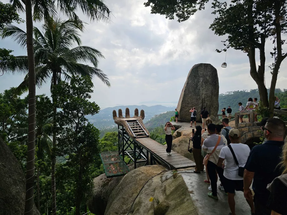 Overlapping og kø for fotografering ved Overlapping Stone 2