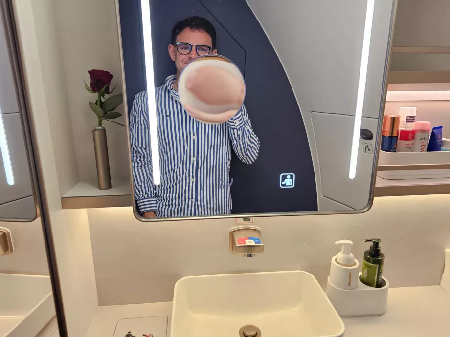 Jeg på passasjertoalettet på første klasse
