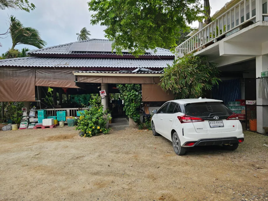 Coral Cove Beach, parkering for biler