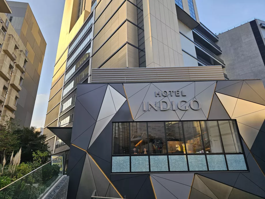 Hotel Indigo, hovedinngangen