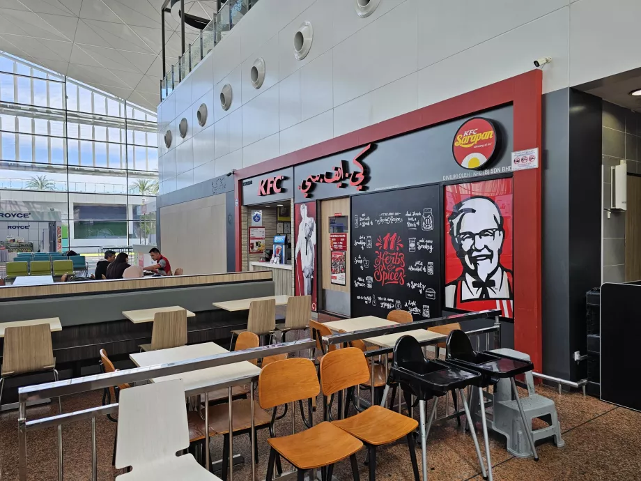 KFC, ankomsthall, offentlig område