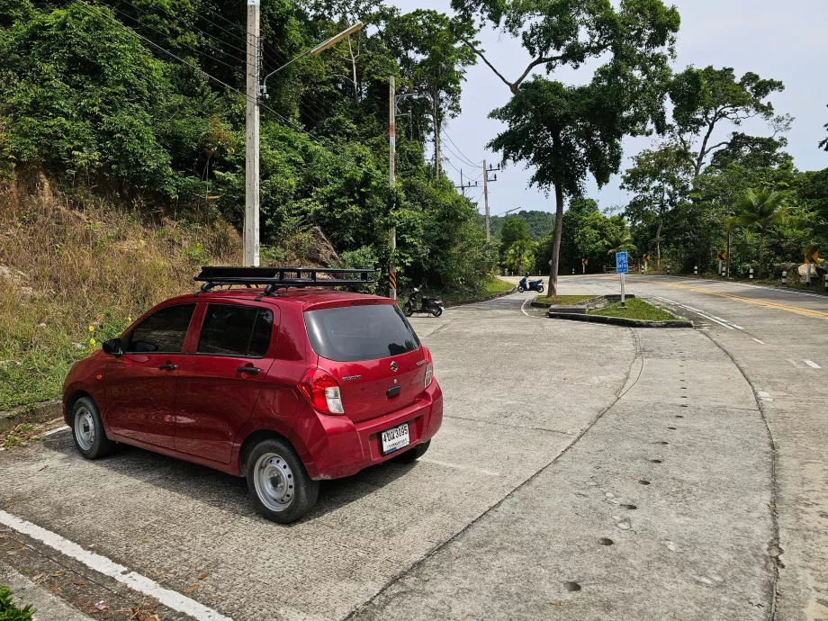 Parkeringsplass ved Namtok Than Sadet NP